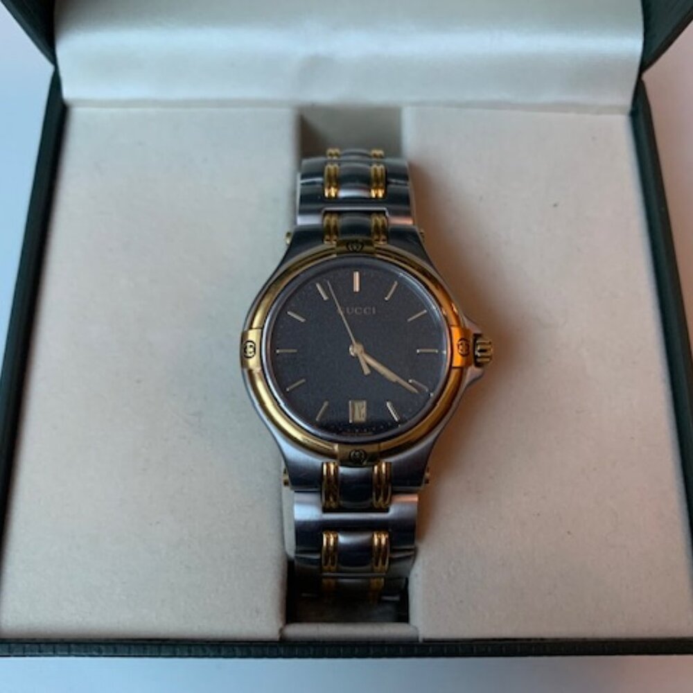 Authentic Vintage Gucci Two-Tone Swiss Watch | Box & Papers - Picture 3 of 9